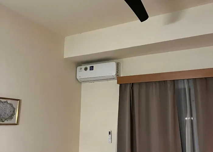 Xanthis Centre ホステル *