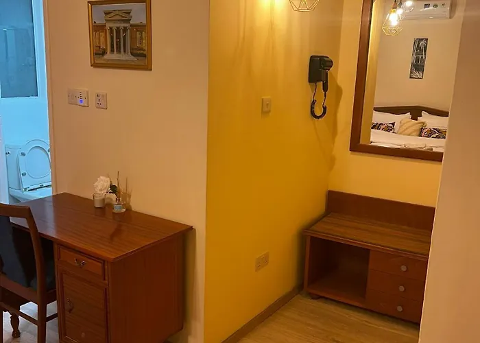 Hostal Xanthis Centre